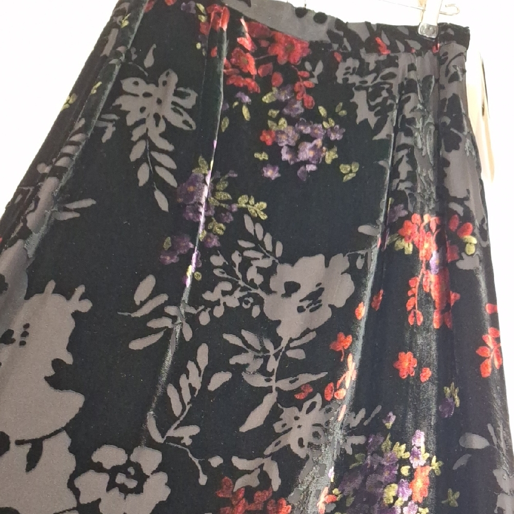 Carol Anderson Collection Velvety Iridescent Burnout Maxi Skirt